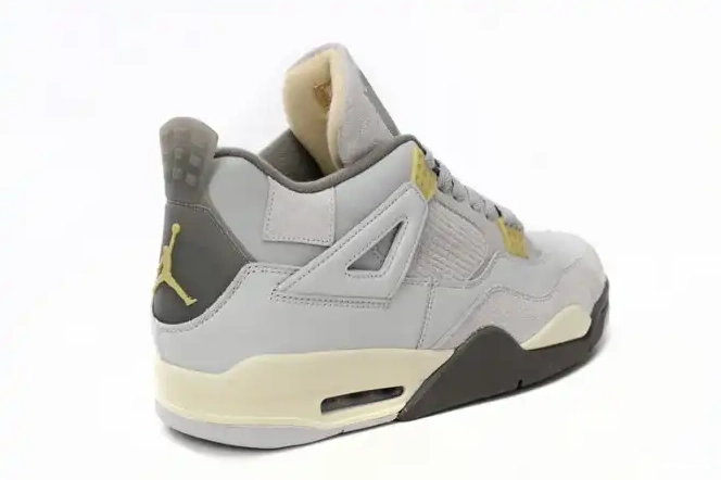 Dust Jordan Craft Retro SE 4 Photon DV3742-021 0615